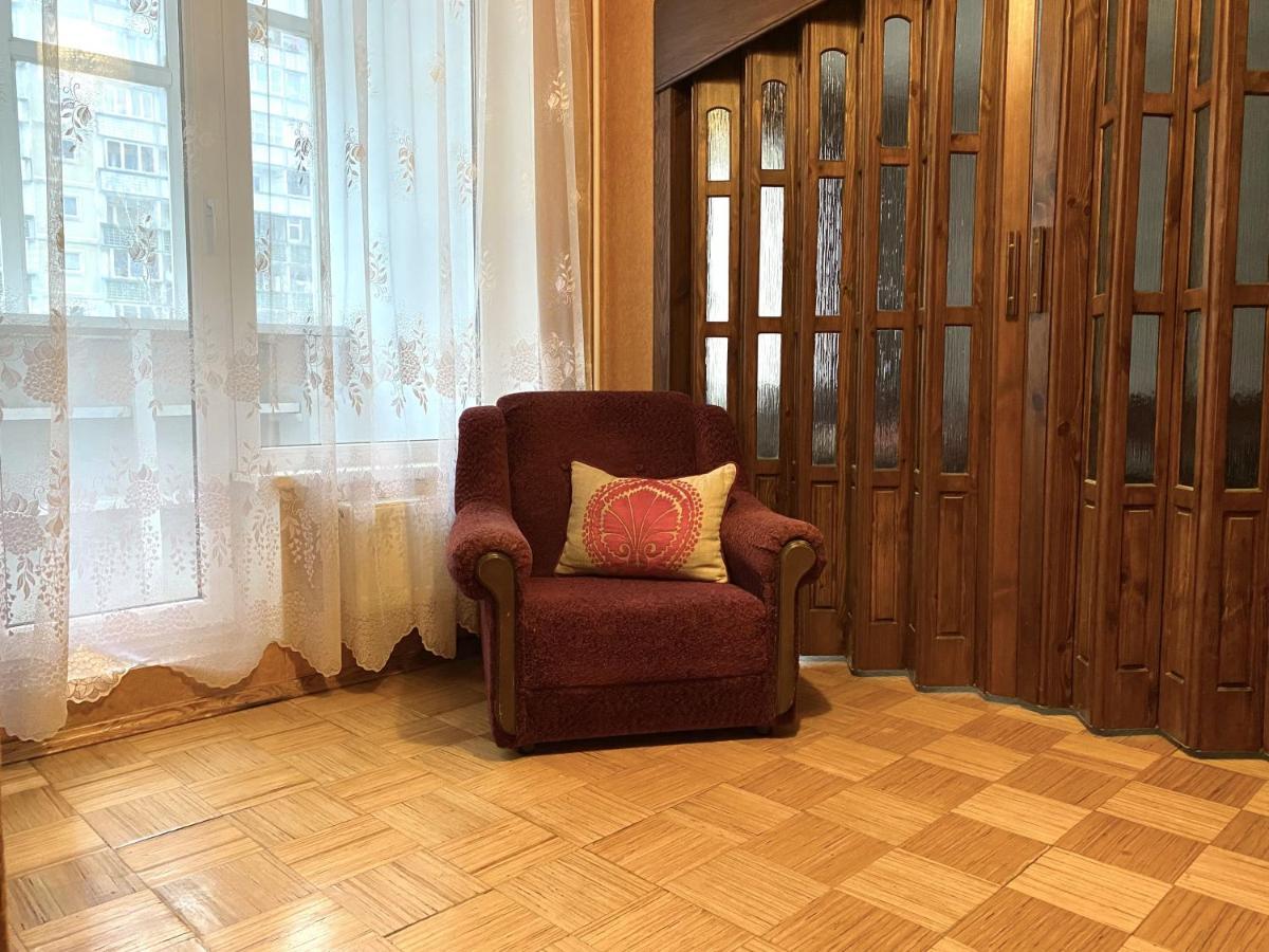 Spacious 3-Room Apartment & Parking Riga Kültér fotó