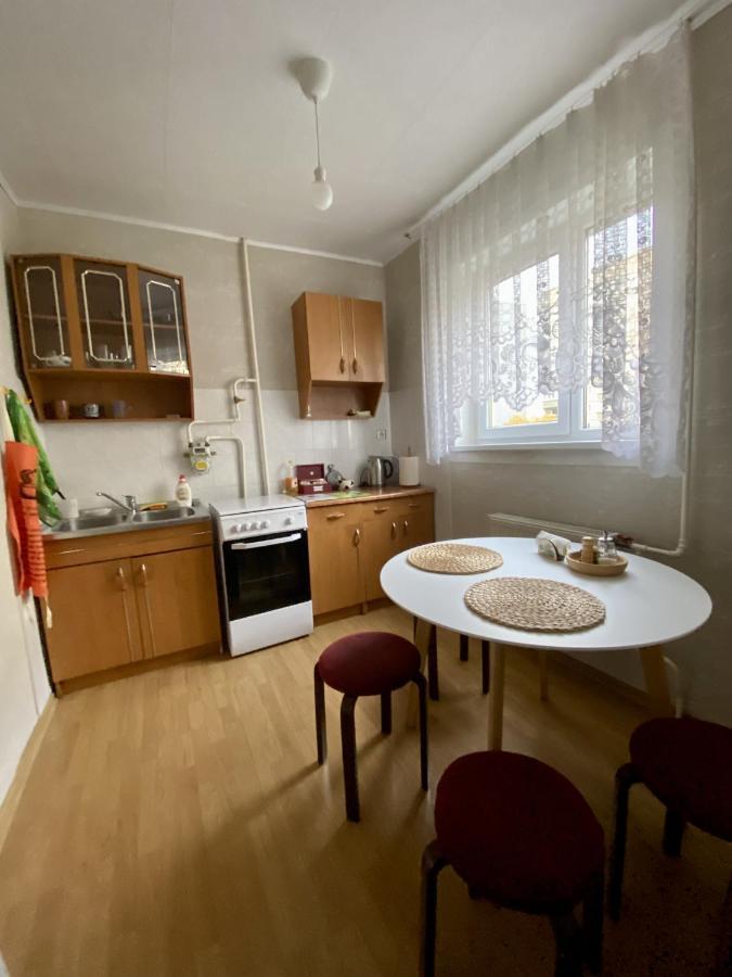 Spacious 3-Room Apartment & Parking Riga Kültér fotó